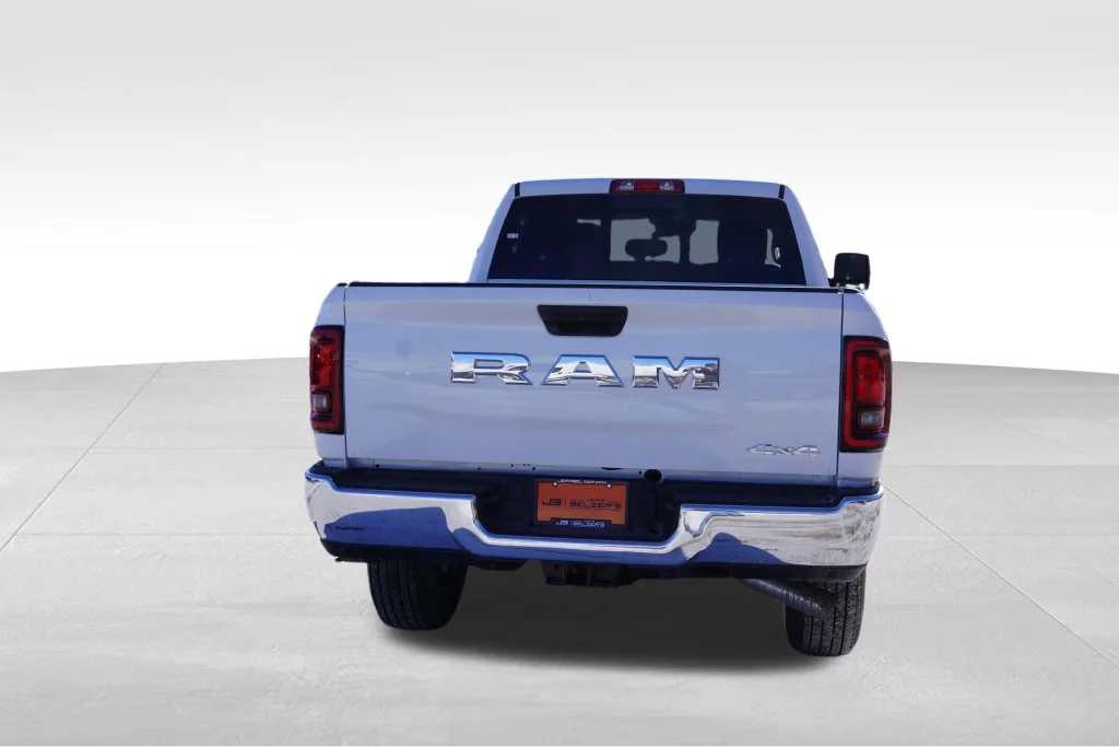 New 2026 Bright White Clear-Coat Exterior Paint RAM Tradesman image 4