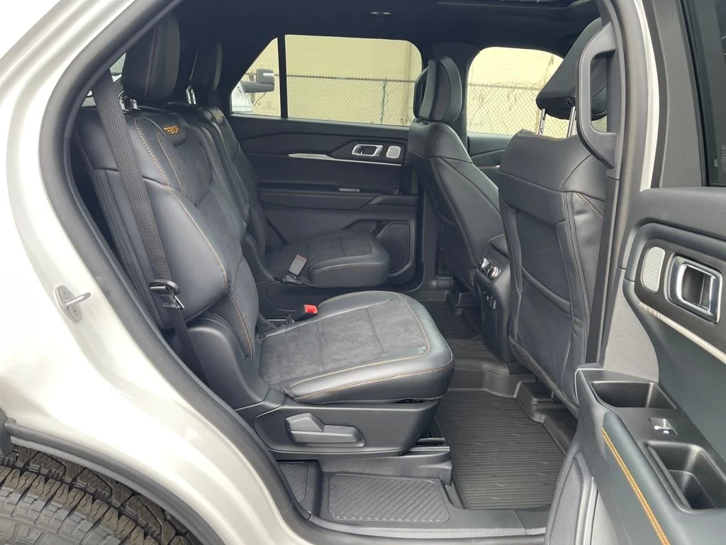 New 2026 Star White Metallic Tri-Coat Ford Tremor® image 24