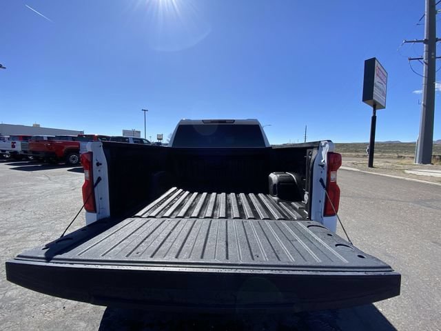 Used 2024 Summit White Chevrolet RST image 23