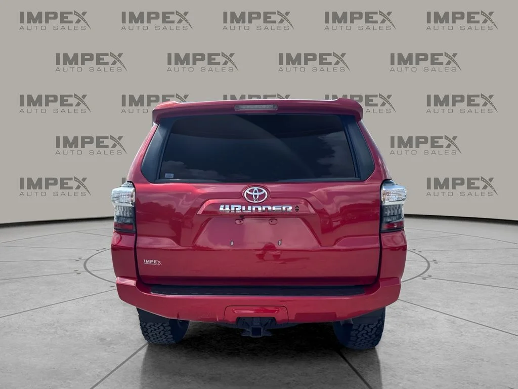 Used 2022 Red Toyota SR5 image 4