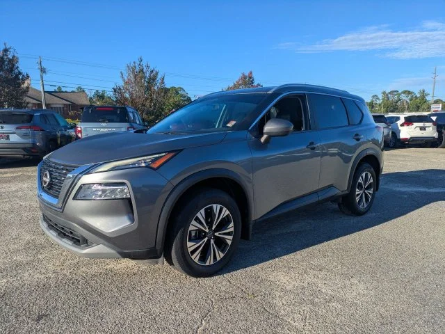 Used 2023 Gray Nissan SV image 8