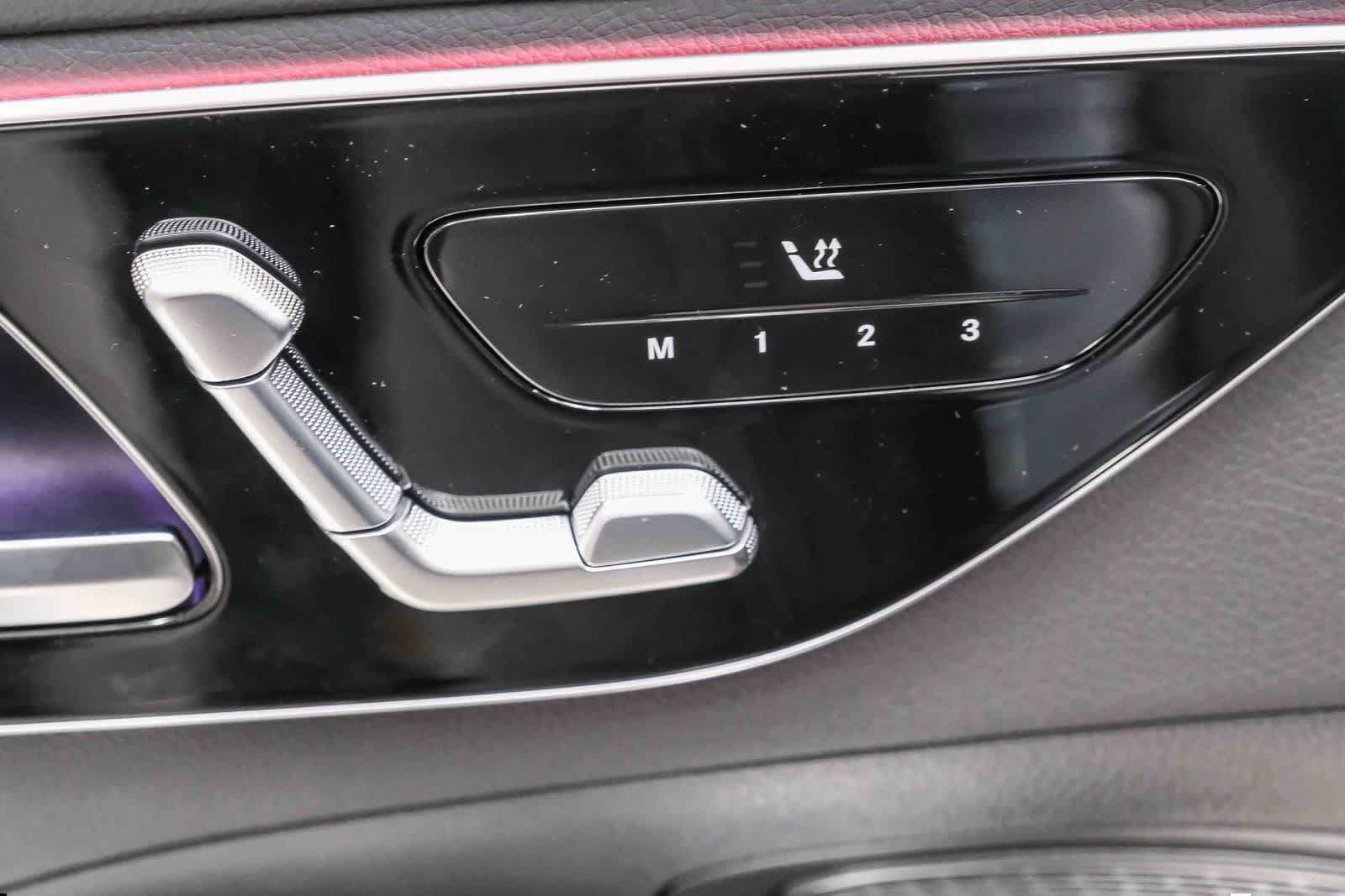 Nuevo Mercedes-Benz C 300 2026 en color gris grafito metalizado, imagen 26.