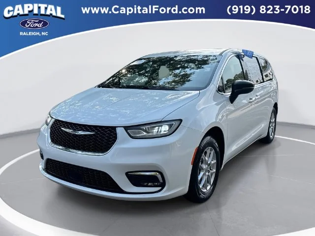 2025 Chrysler Pacifica