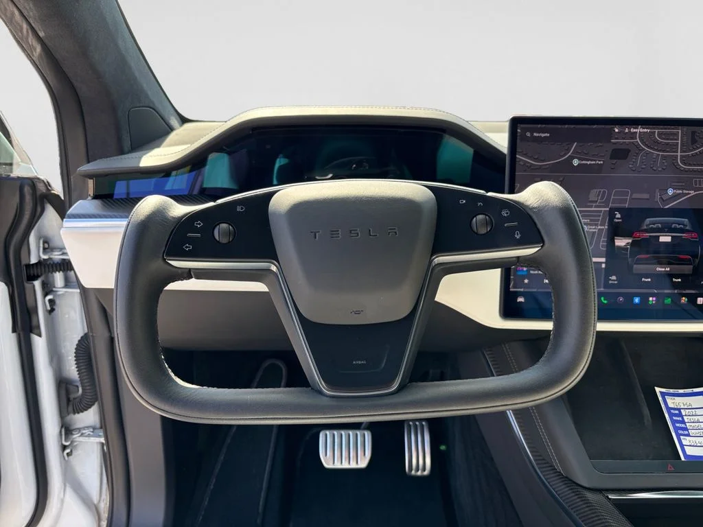 Used 2022 White Tesla Plaid image 11