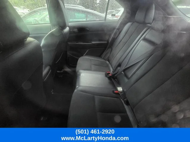 Used 2024 Silver Mitsubishi SE image 8