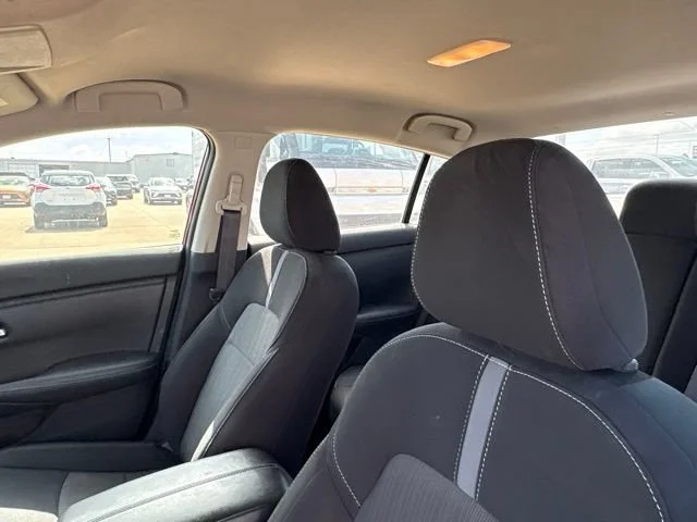 2022 Nissan Sentra SV - Photo 11