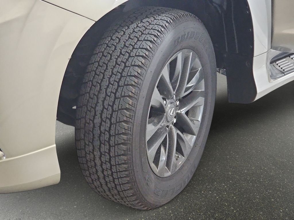 2023 Lexus GX PREMIUM - Photo 30