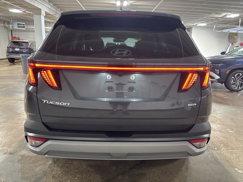 Certified Used 2025 Gray Hyundai SEL Convenience image 6