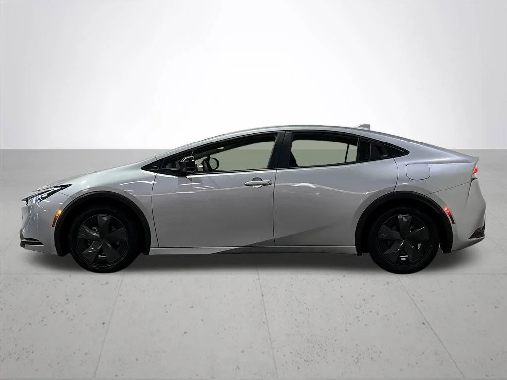 Used 2025 Gray Toyota LE image 15