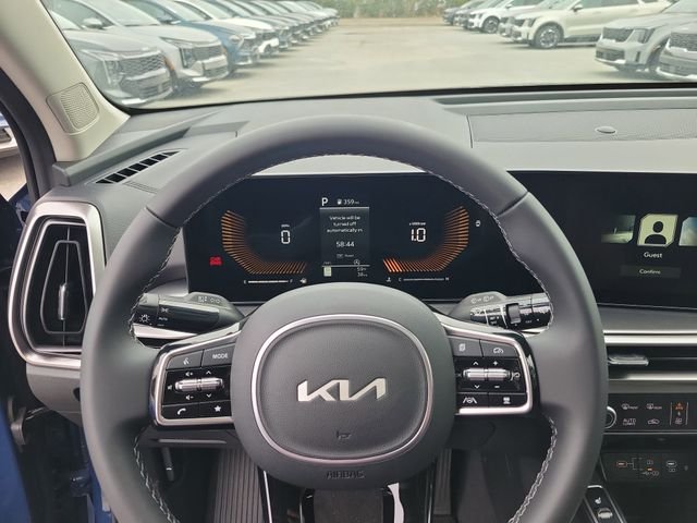 2025 Kia Sorento S - Photo 13