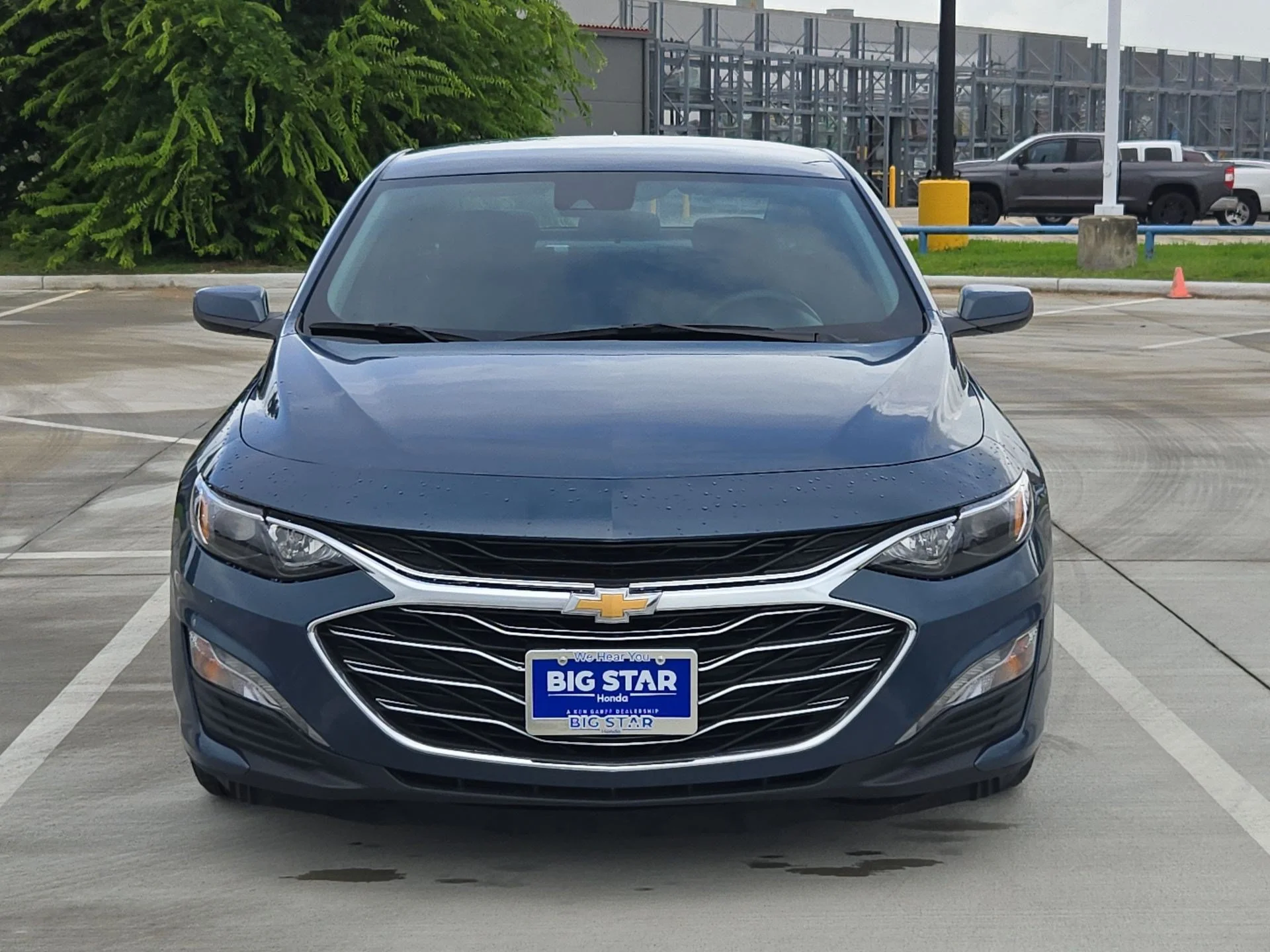 Used 2024 Lakeshore Blue Metallic Chevrolet LT image 9