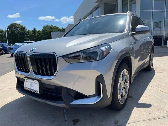 Certified Used 2023 Silver BMW xDrive28i image 4