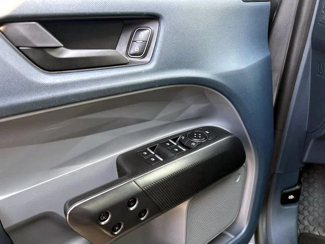 Used 2022 Gray Metallic Ford XL image 12