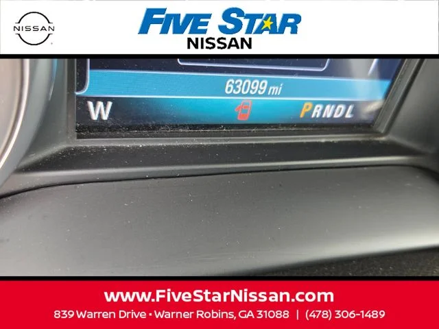 Used 2019 Silver Buick Essence image 28