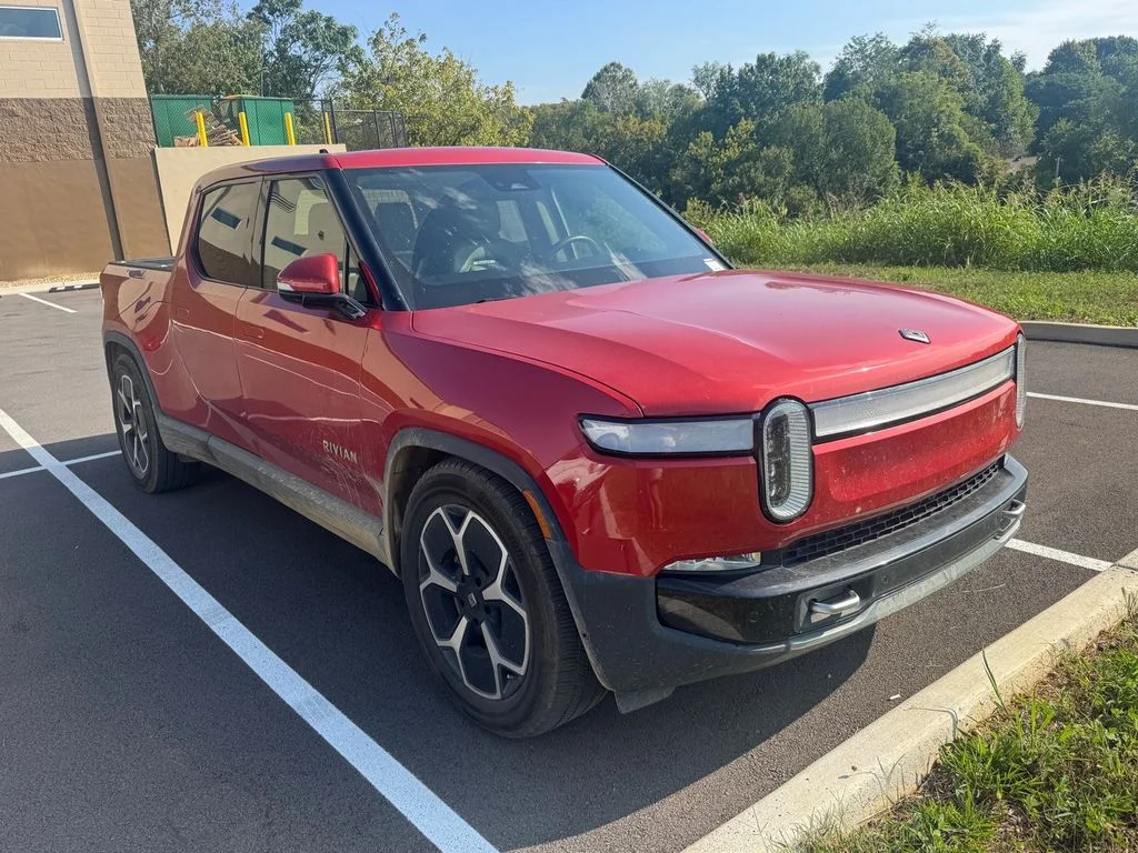 Used 2022 Red Rivian Adventure image 7
