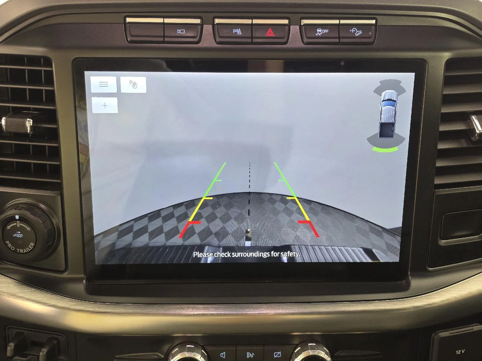 Used 2022  Ford LARIAT image 44