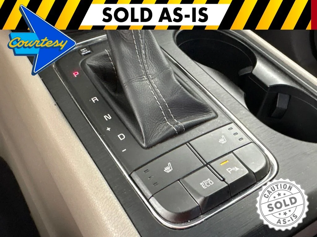 Used 2017 Black Kia LX image 38