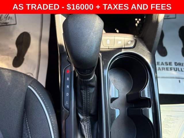 Used 2023 White Chevrolet LT image 23
