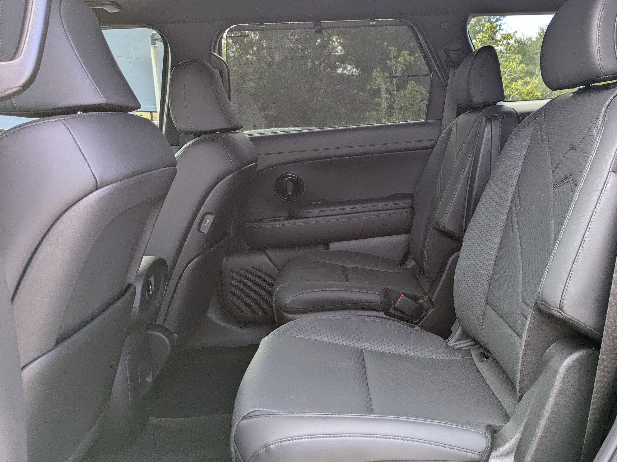 New 2026 Titan Charcoal Pearl Hyundai XRT Pro image 14