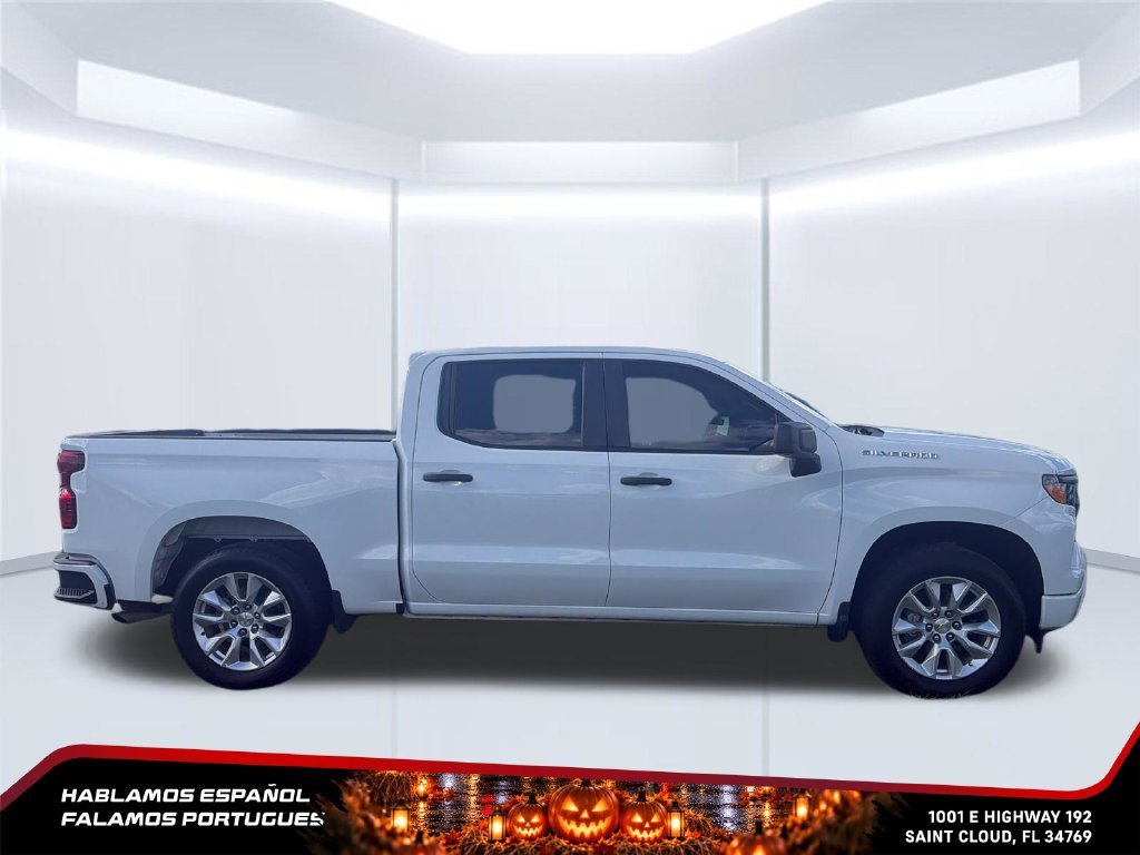 Used 2024 Summit White Chevrolet Custom image 6
