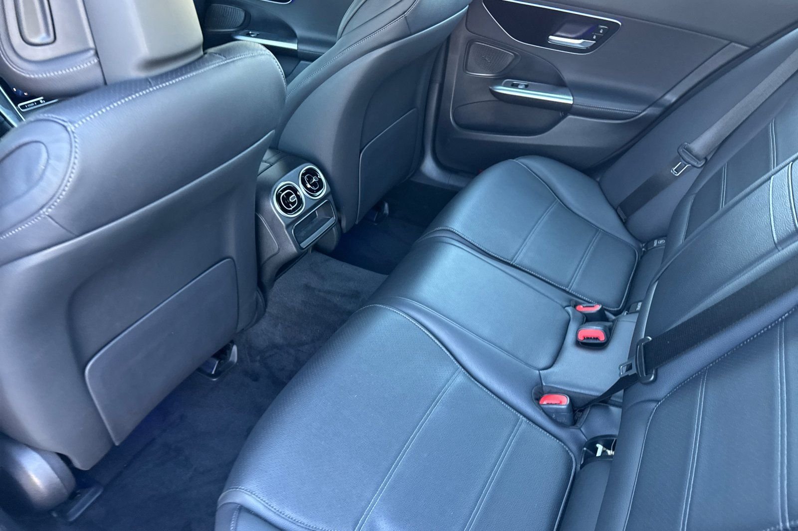 Certified Used 2023 White Mercedes-Benz C 300 image 10