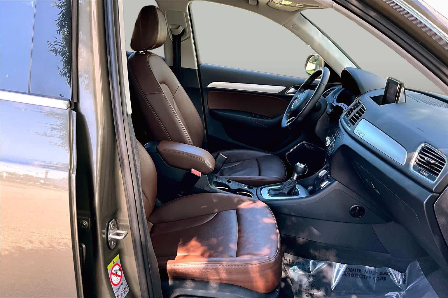 Used 2015 Tundra Brown Metallic Audi 2.0T Prestige image 8