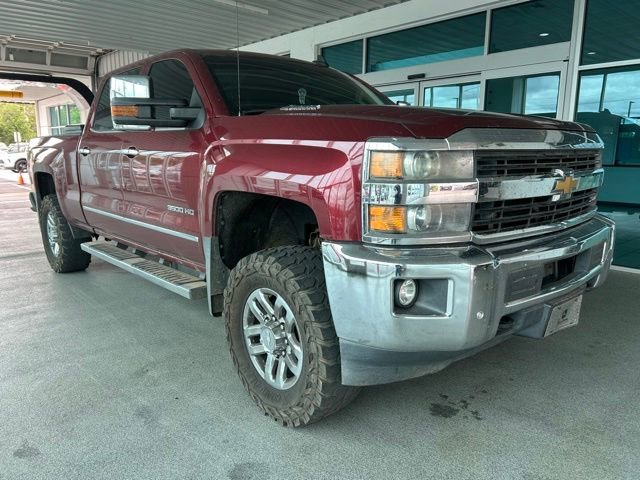 2015 Chevrolet Silverado HD LTZ 4WD Crew Cab Short Box SRW w R6Q's photo