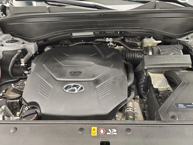 Used 2025 Silver Hyundai Calligraphy image 44