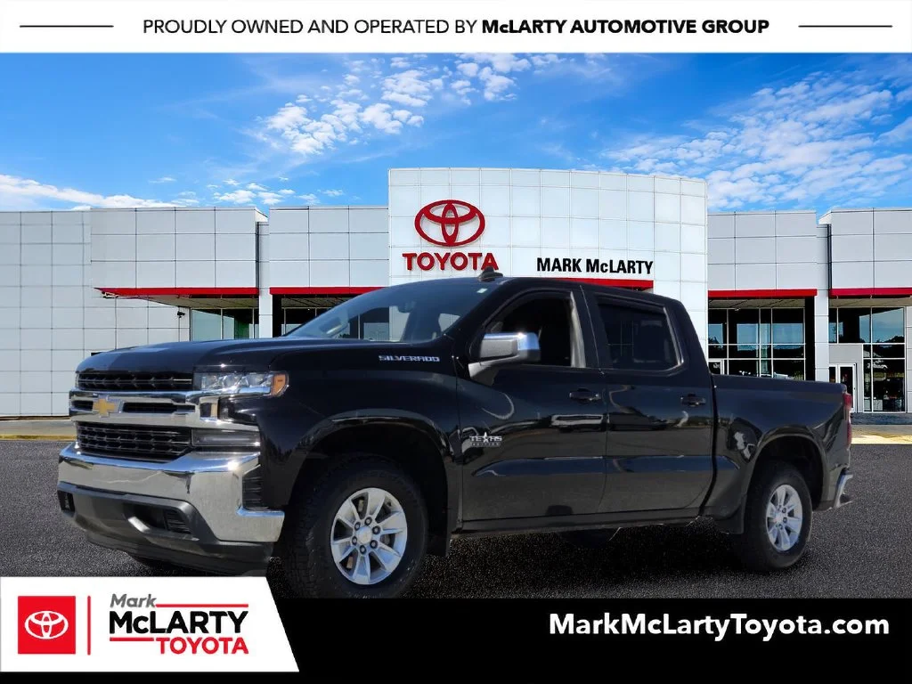 Used 2020 Black Chevrolet LT image 1
