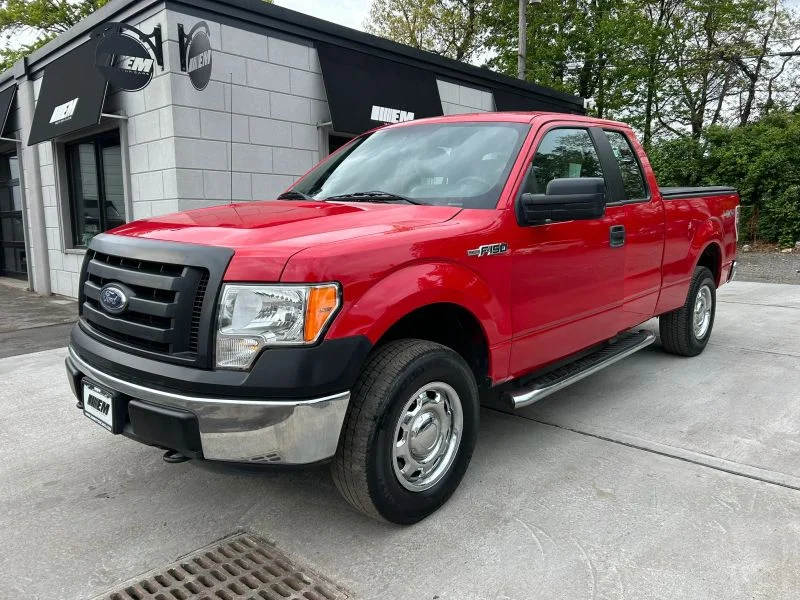 Used 2011 Red Ford XL Pickup 4D 6 1/2 ft image 2