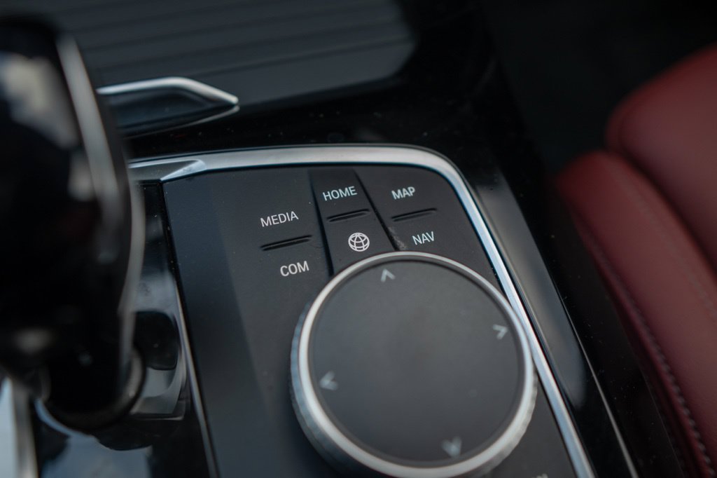 Used 2024 Black Sapphire Metallic BMW xDrive30i image 37