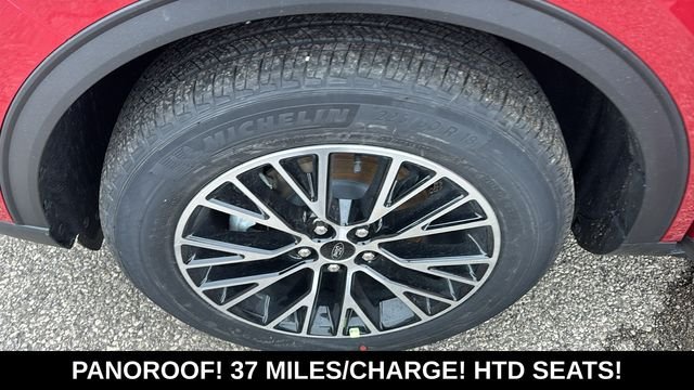 New 2026 Rapid Red Metallic Tinted Clearcoat Ford Plug-In PHEV image 34