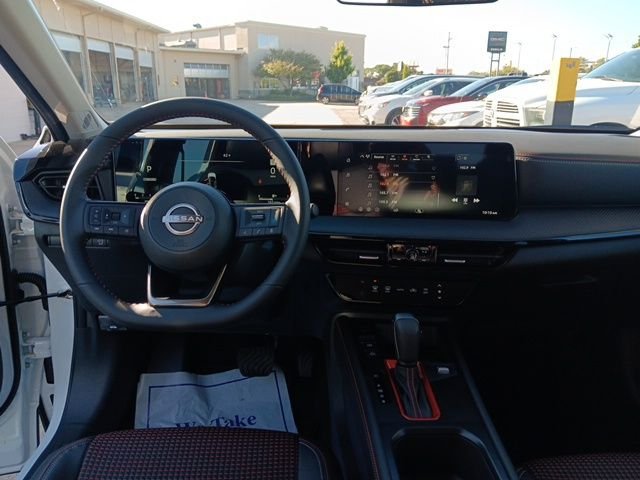 New 2026 Aspen White TriCoat Nissan SR image 25