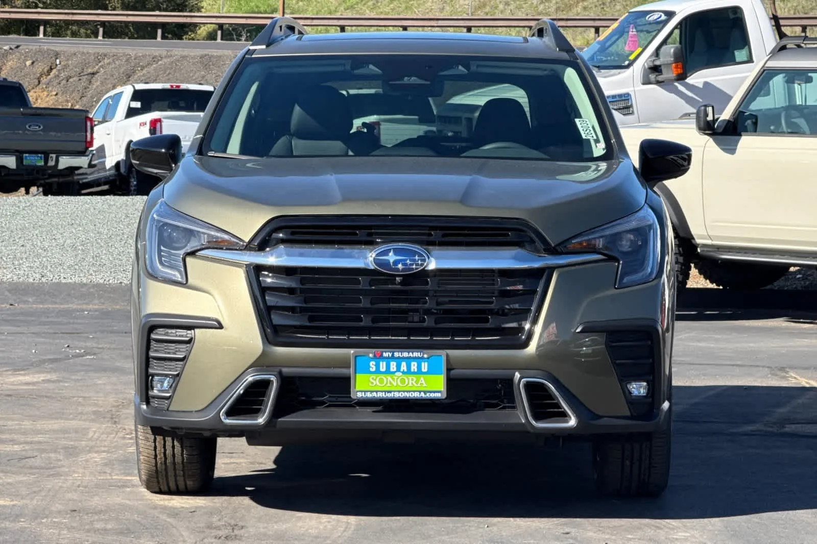 New 2026 AUTUMN GREEN METALLIC Subaru Touring 7-Passenger image 3