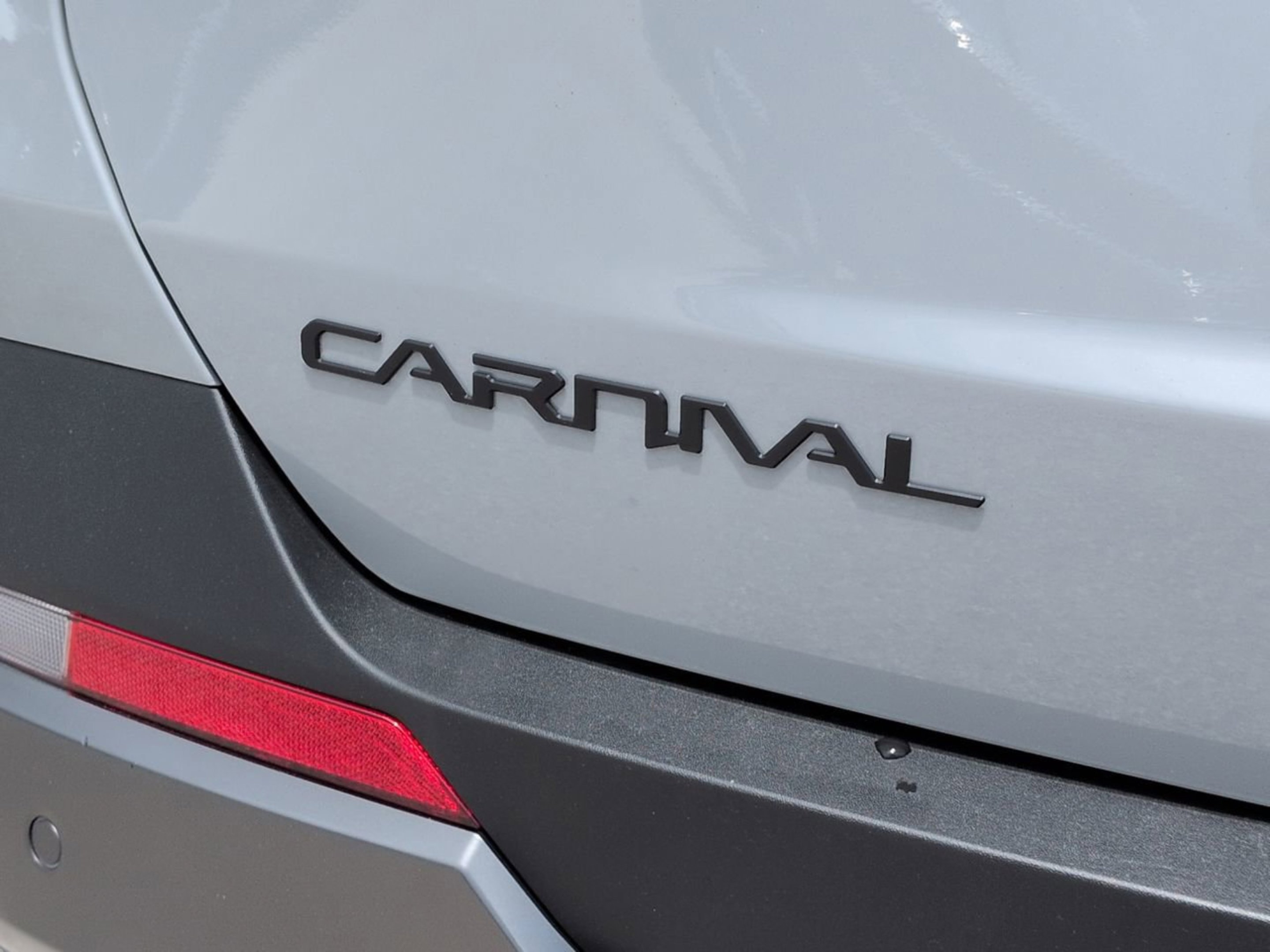 New 2026 Ceramic Silver Kia SX Prestige image 36