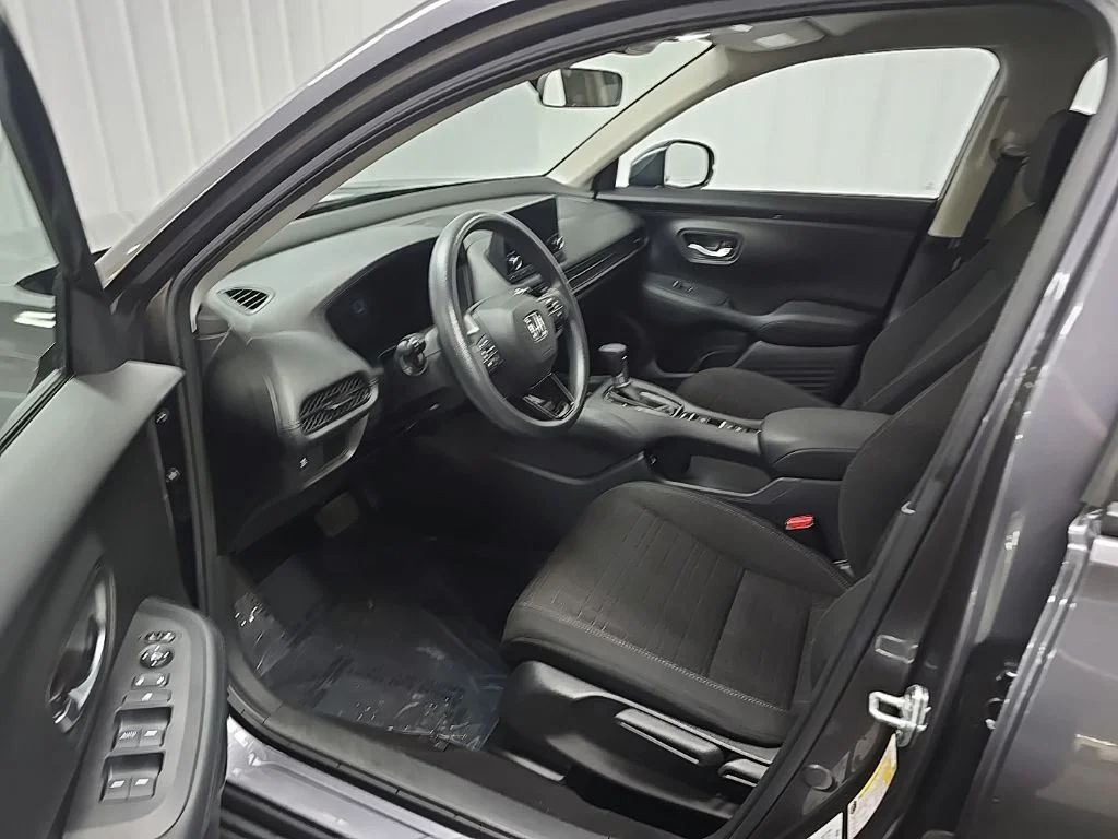 Used 2023 Modern Steel Metallic Honda LX image 30