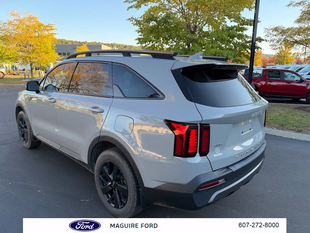 Used 2022 Gray Kia X-Line S image 6