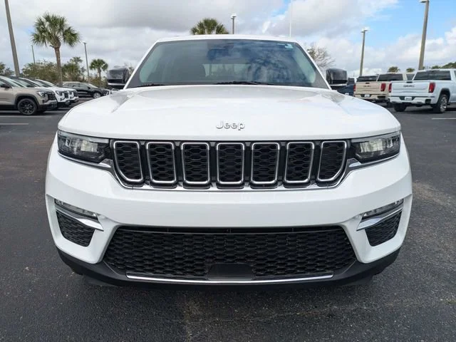 Used 2024 Bright White Cl Jeep Limited image 12