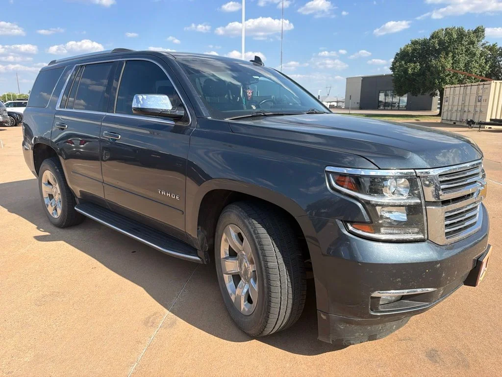 Used 2020 Gray Chevrolet Premier image 4