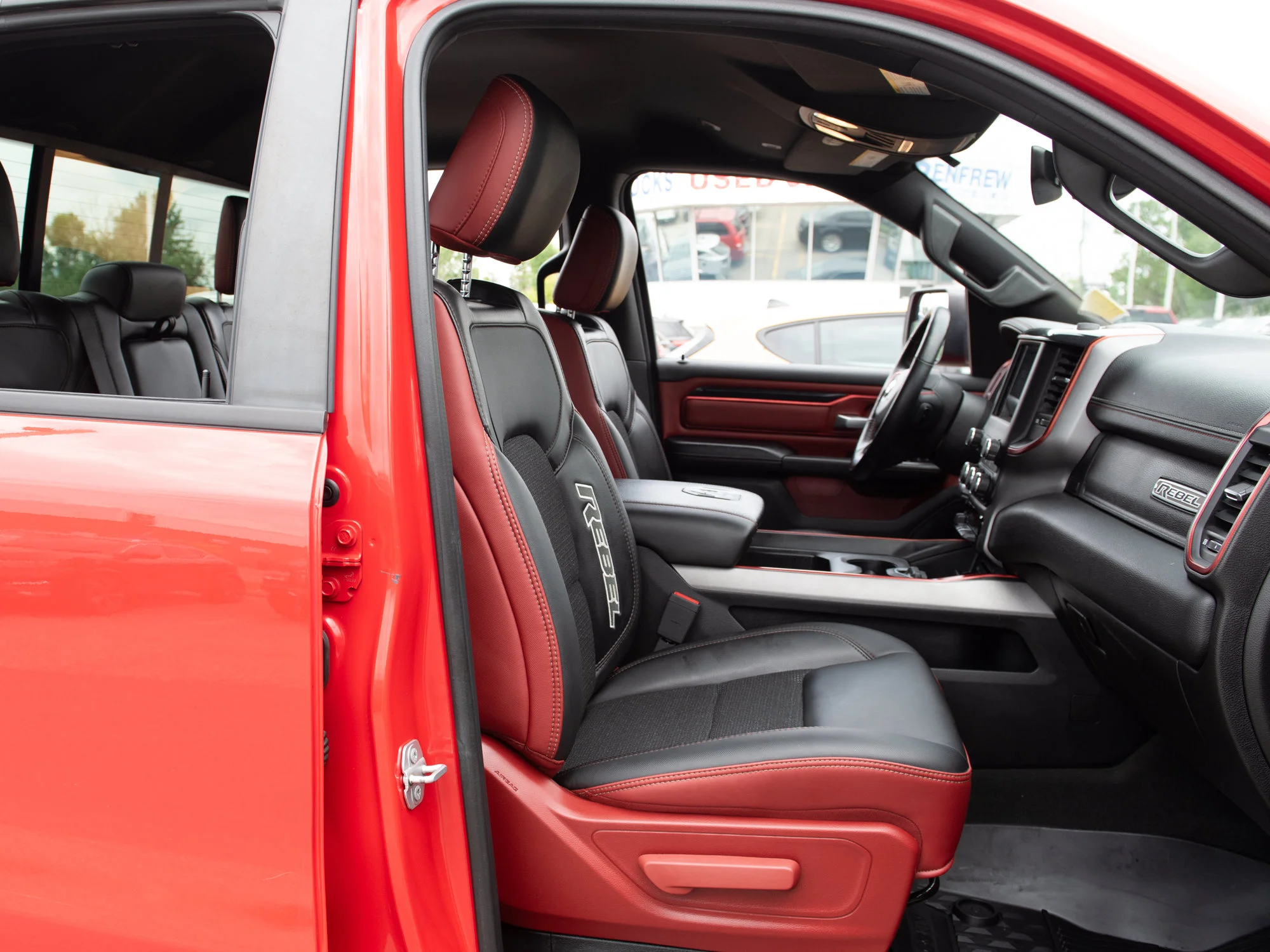 Certified Used 2019 Red RAM Rebel*| 5.7L HEMI V8 | Heated Seats | Heated Steering Wheel | image 18