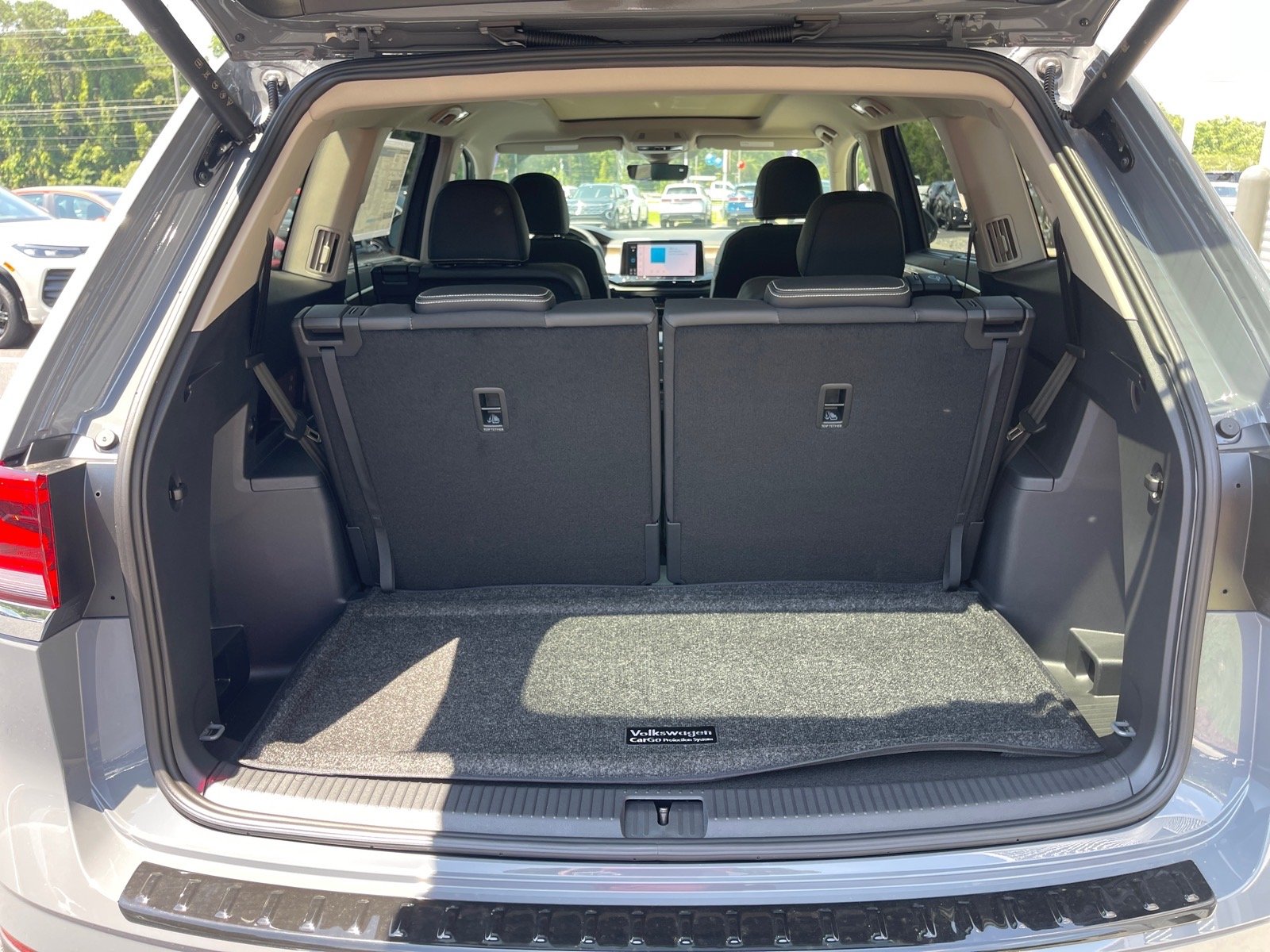 New 2026 Pure Gray Volkswagen SE image 15