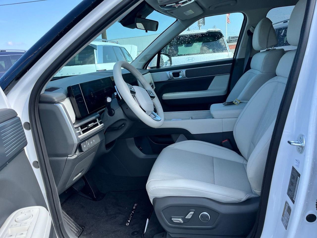 New 2027 White Hyundai SEL image 15
