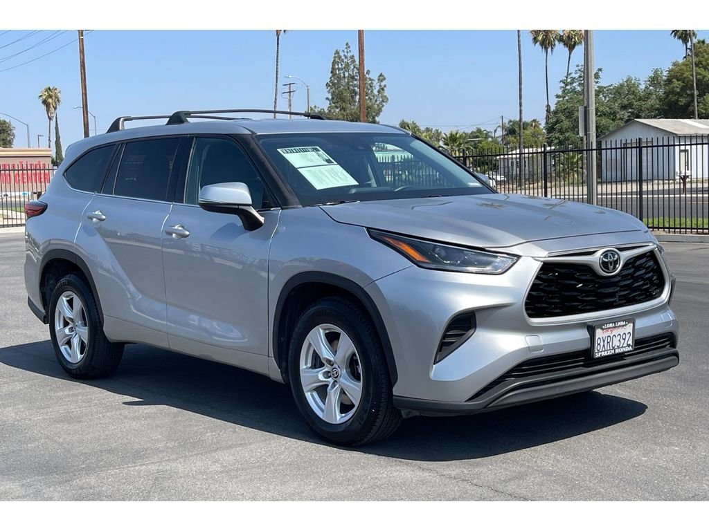 Used 2021 Celestial Silver Metallic Toyota L image 8