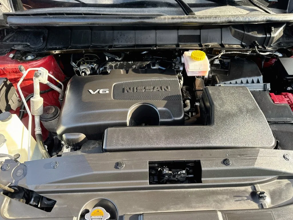 Used 2024 Red Nissan SL image 40