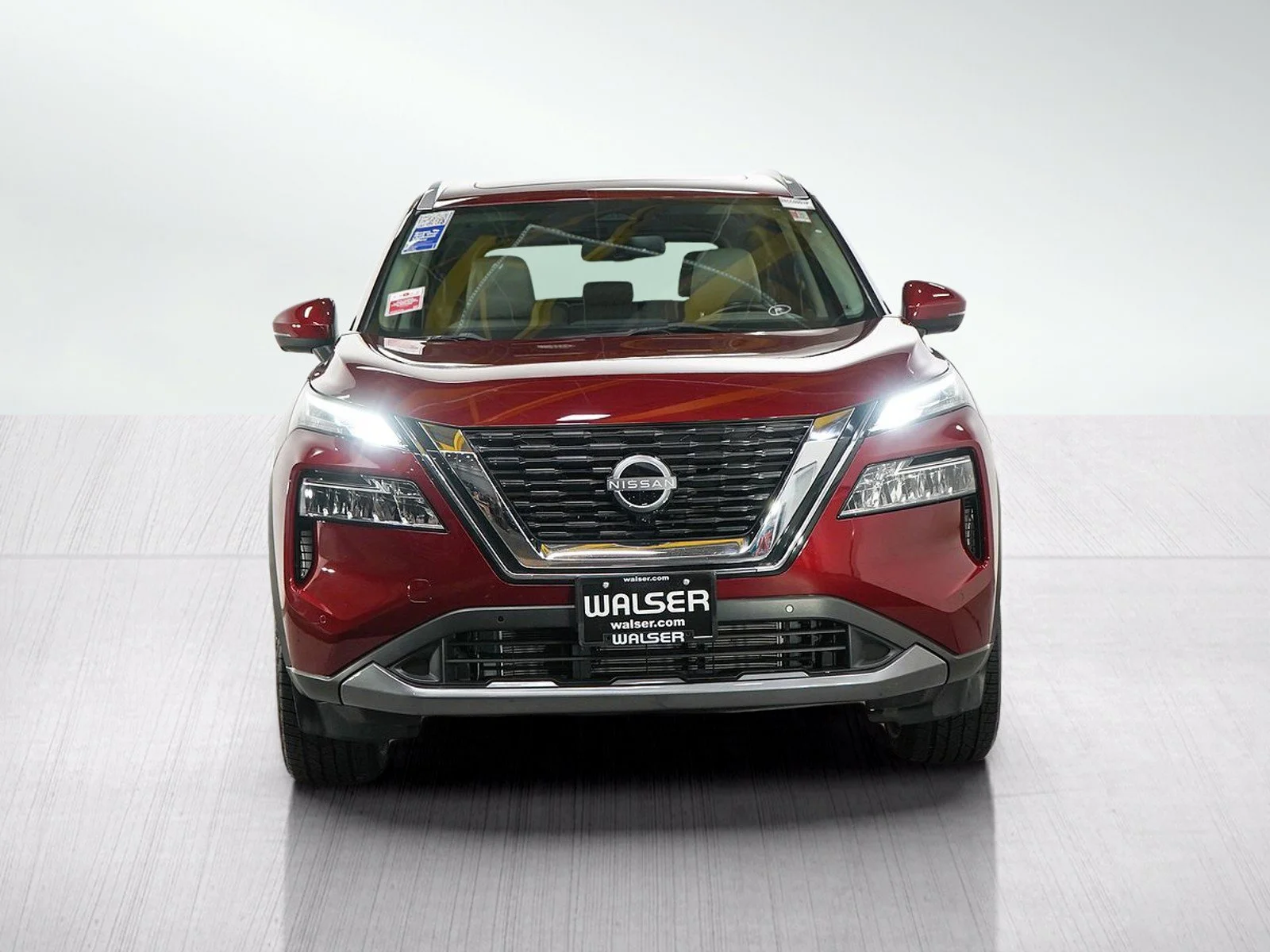 Used 2023 Scarlet Ember Tintcoat Nissan SL image 8