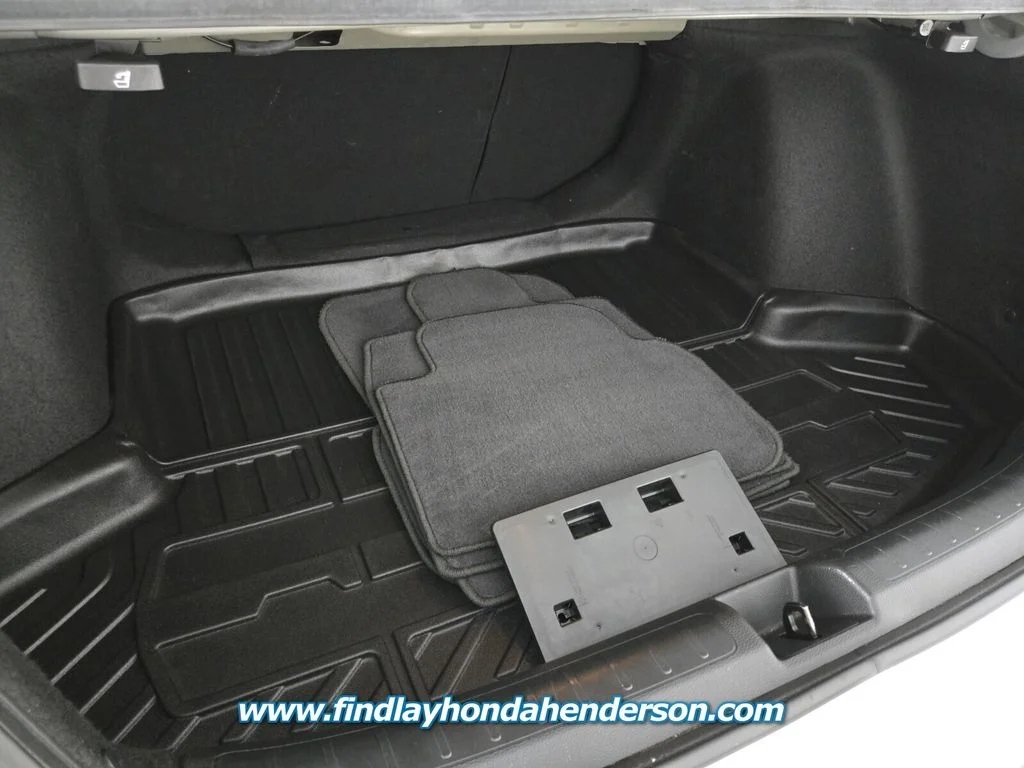 Certified Used 2025 Solar Silver Metallic Honda Sport image 18