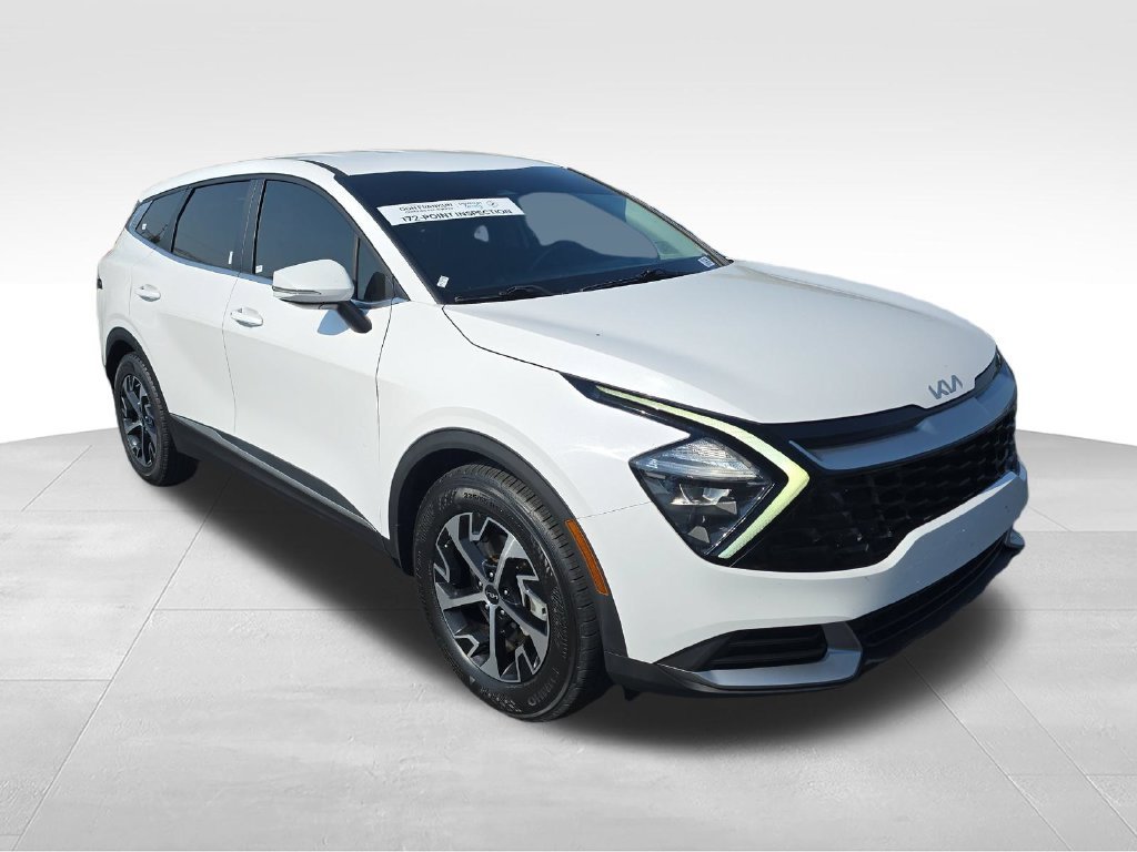 Used 2023 White Kia EX image 8