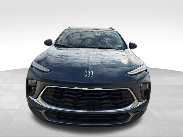 Used 2024 Blue Buick Preferred image 8