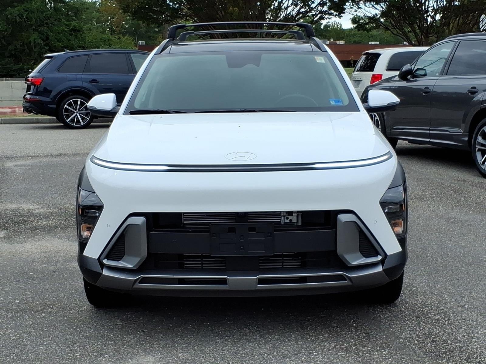 Used 2026 Atlas White Hyundai Limited image 2