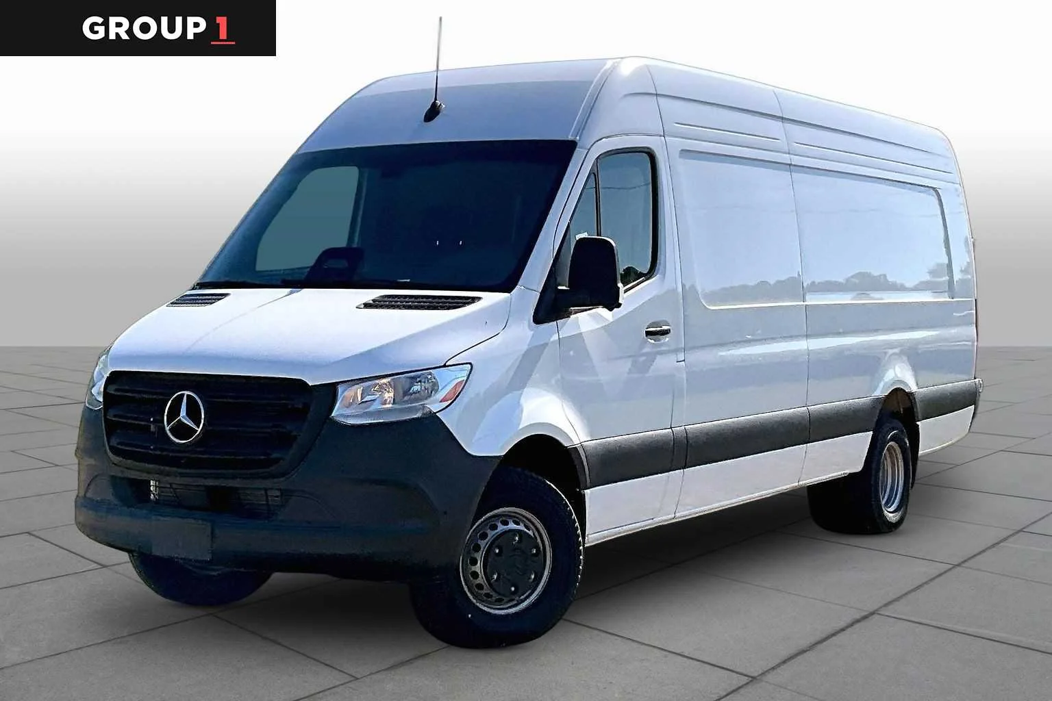 2026 Mercedes-Benz Sprinter 3500 170 Ext WB HO High Roof's photo
